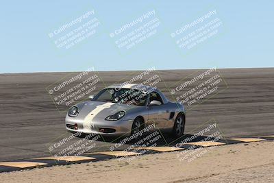 media/Oct-19-2025-PCA San Diego (Sun) [[b7baa86645]]/4-Yellow Group/Session 2 (Bowl)/